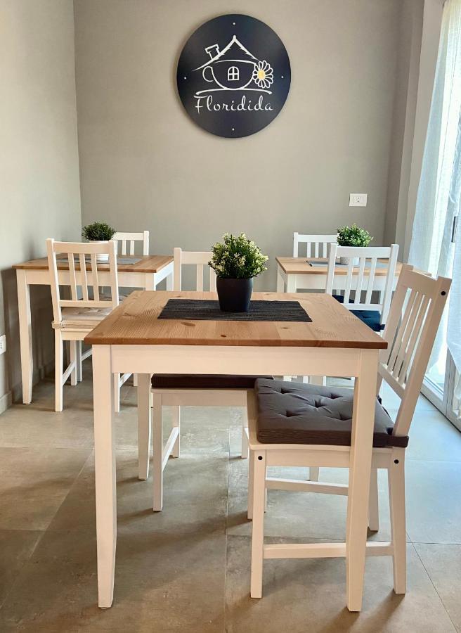 Floridida Rooms & Breakfast Andora Exterior photo